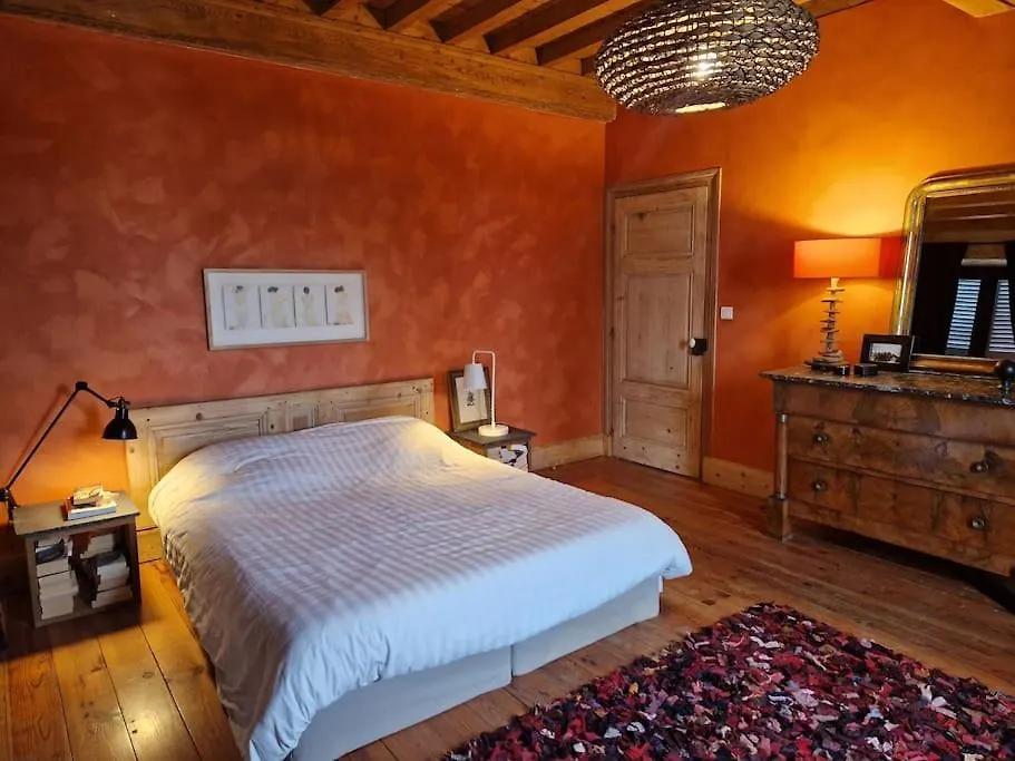 Domaine De Famille Aux Deux Vieux Platanes Villa Saint-Germain-au-Mont-dʼOr