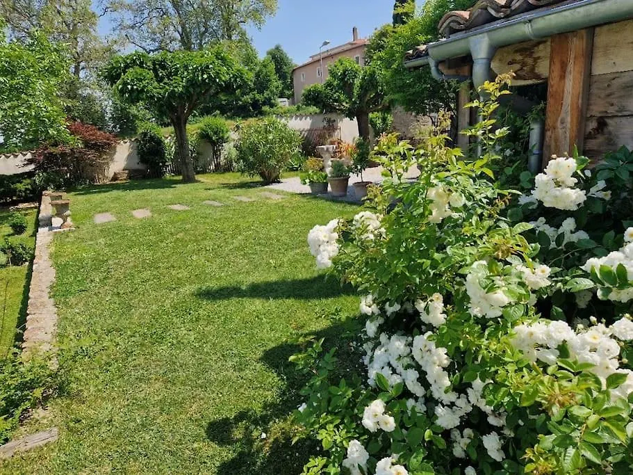 Domaine De Famille Aux Deux Vieux Platanes Villa Saint-Germain-au-Mont-dʼOr